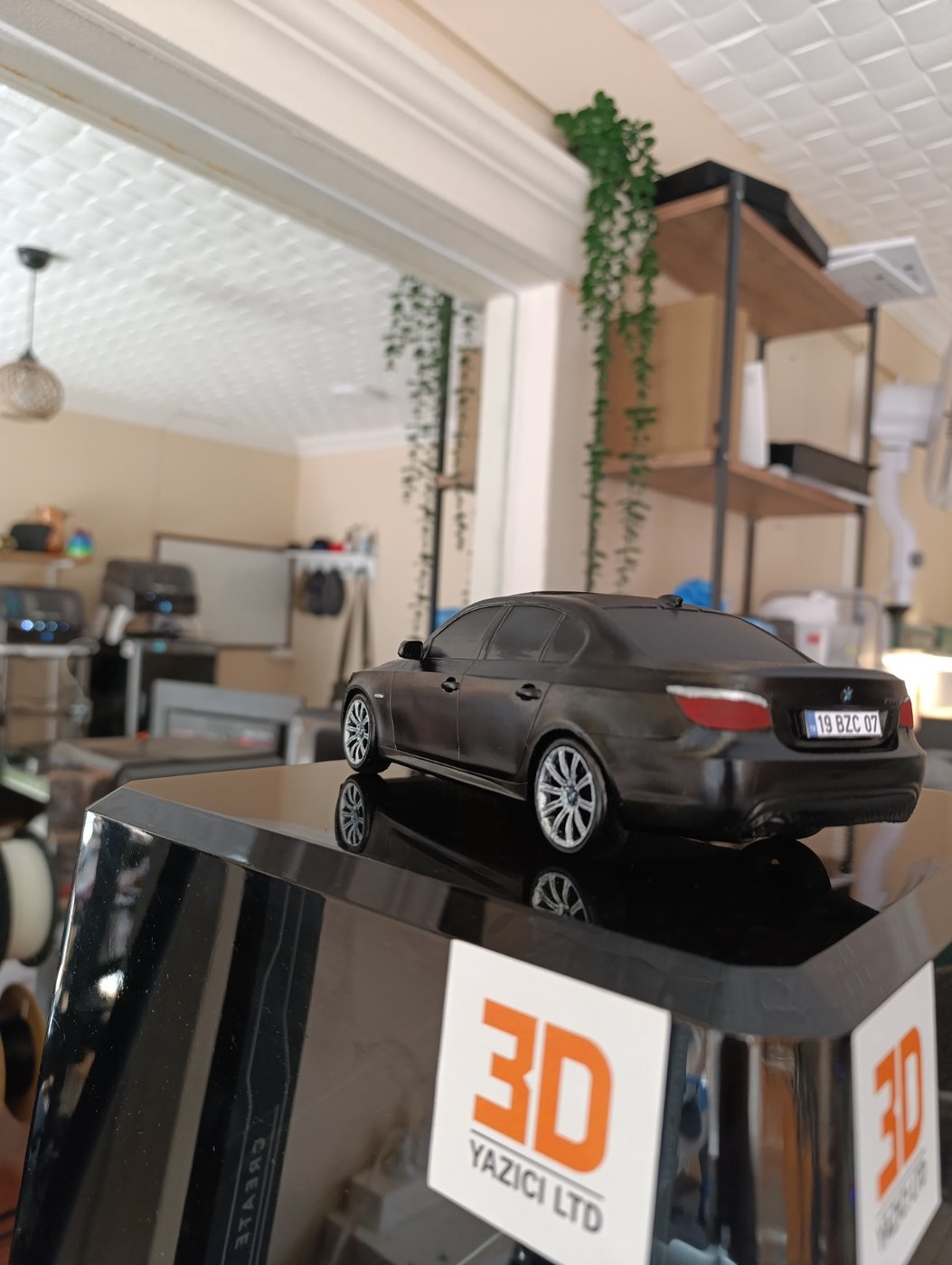 Gerçek üretim örneği — özel tasarım araç modeli