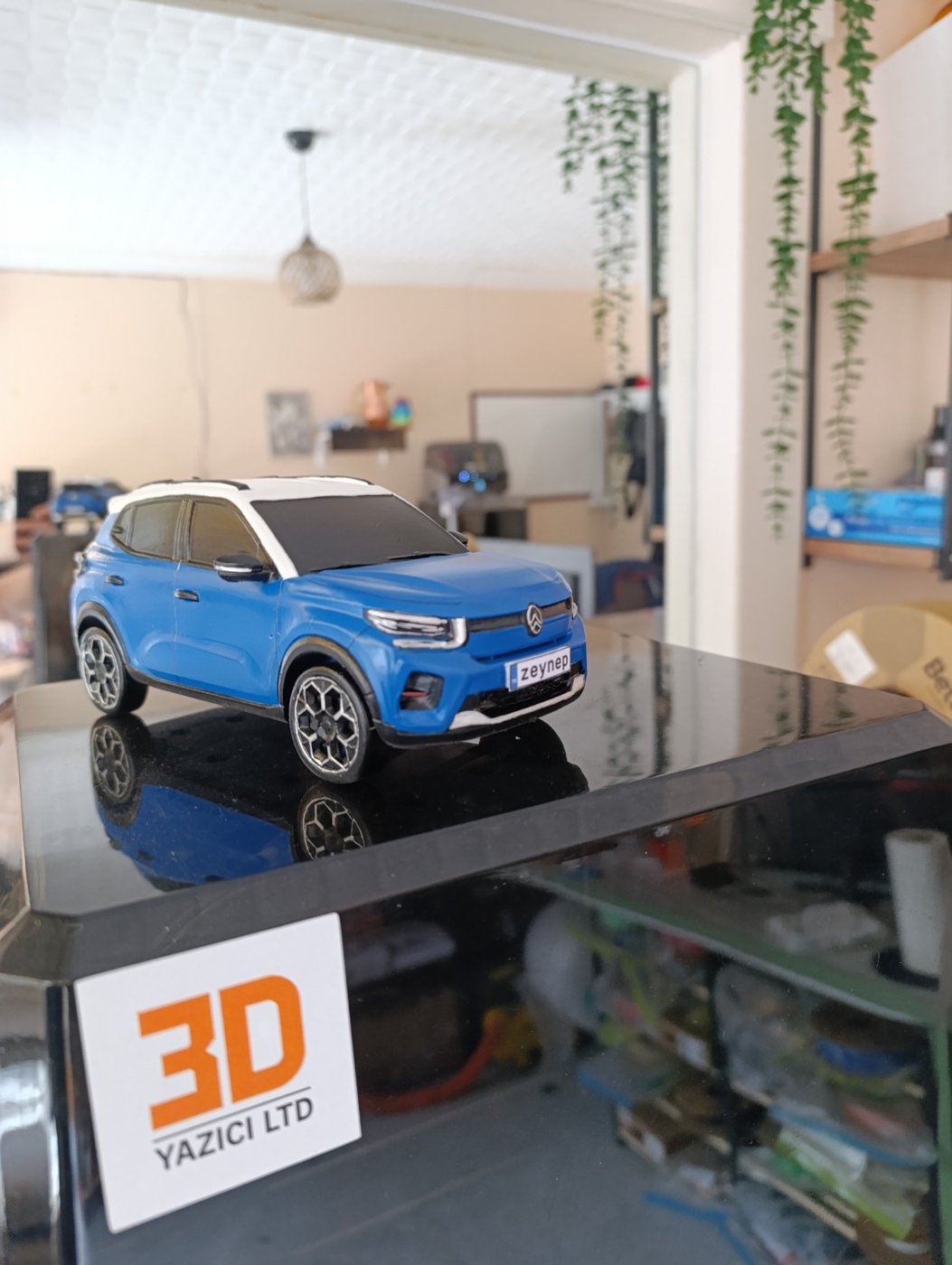 Kişiye özel plakalı araç modeli